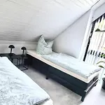 Modernes, Grosses Haus, 6pers, Garten, Parkplatz, Nahe Duesseldorf Ideal Fuer Familien & Gruppen Σπίτι διακοπών *