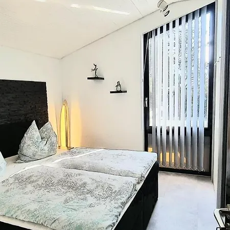Modernes, Grosses Haus, 6pers, Garten, Parkplatz, Nahe Duesseldorf Ideal Fuer Familien & Gruppen * Hilden