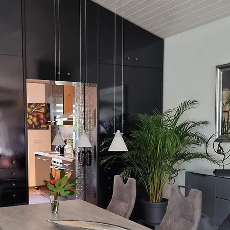 Σπίτι διακοπών Charmantes Haus Mit Gartenoase