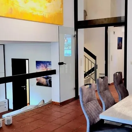 Modernes, Grosses Haus, 6pers, Garten, Parkplatz, Nahe Duesseldorf Ideal Fuer Familien & Gruppen Casa vacanze Hilden