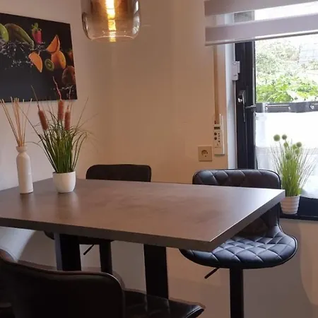 度假居 Charmantes Haus Mit Gartenoase