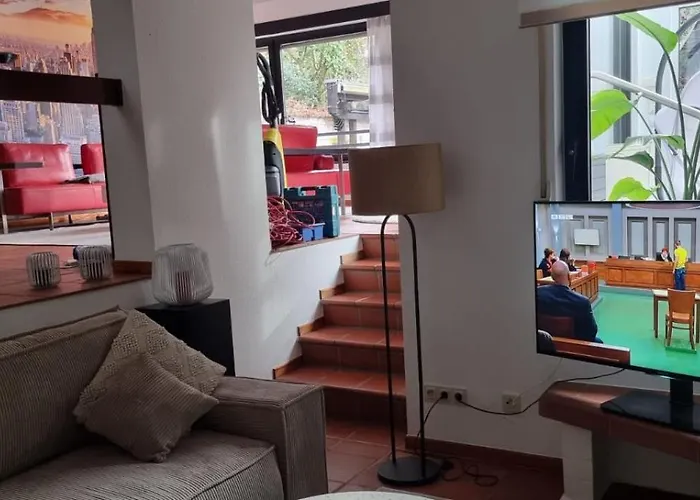 Charmantes Haus Mit Gartenoase Feriehus Hilden