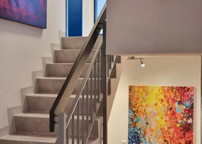 Charmantes Haus Mit Gartenoase Feriehus Hilden