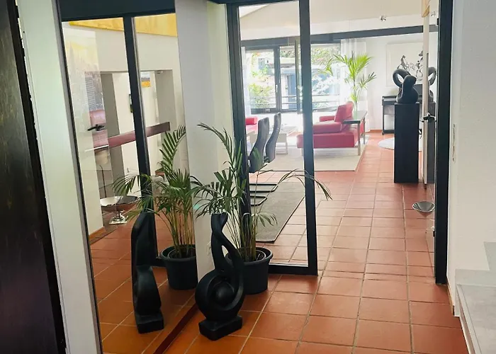 Charmantes Haus Mit Gartenoase * 希尔登